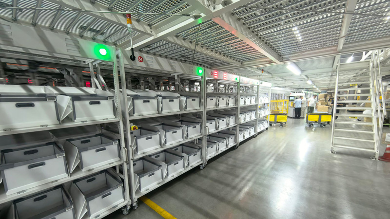 日本大型零售连锁企业WORKMAN导入日本最长3D立体分拣系统